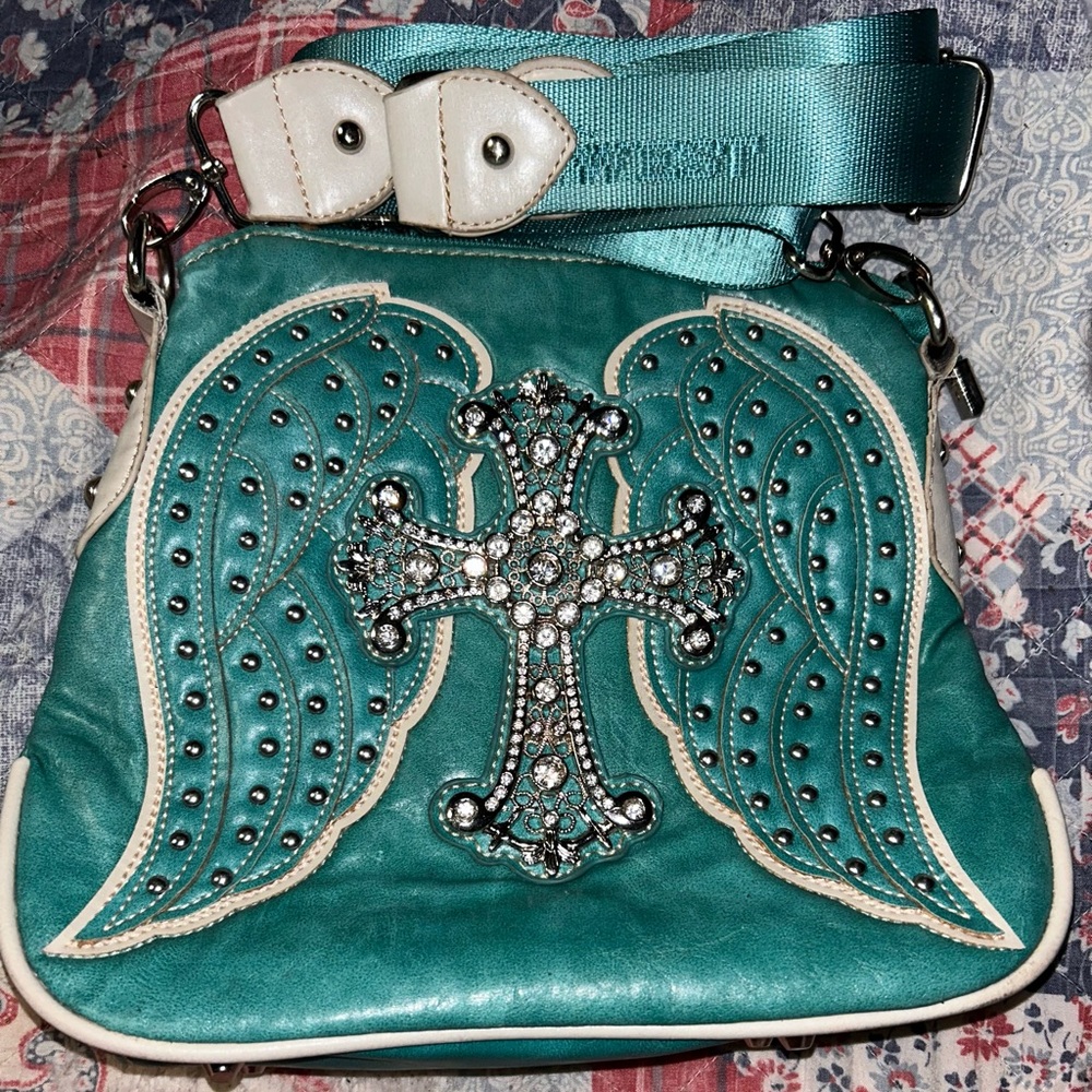 Montana west shoulder purse